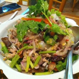 ยำวุ้นเส้น