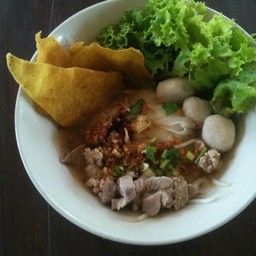 ก๋วยเตี๋ยวต้มยำธรรมดา30 ฿พิเศษ 40 ฿