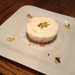 Japanese cheese cake ไม่อร่อยครับ 