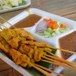 หมูสะเต๊ะ ผู้พันแกละ ตลาดน้ำคลองลัดมะยม