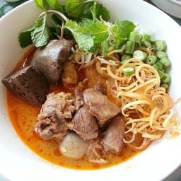 ขนมจีนเจ๊แหวด