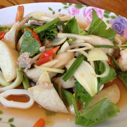 ยำทะเลเห็ดออรินจิ