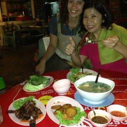 อร่อยทุกเมนูที่สั่งมาเลย