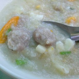 พริกดอง ไข่แดงค่อนข้างเป็นก้อน