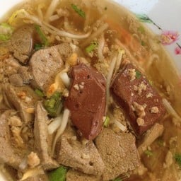 เอี่ยมสำอางค์