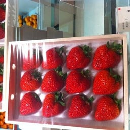 Sun Fruits Mitsukoshi, Ginza