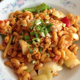 มักกะโรนีกุ้ง 