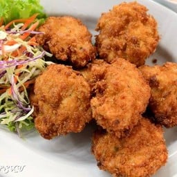 ทอดมันกุ้ง 175 บาท