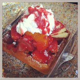 Mixed Fruit Waffle Love It