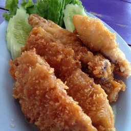 ปลาอินทรีย์ทอดราดน้ำปลา