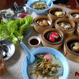 หรอย กาแฟ อาหารเช้า ติ่มซำ ซาลาเปาทอด