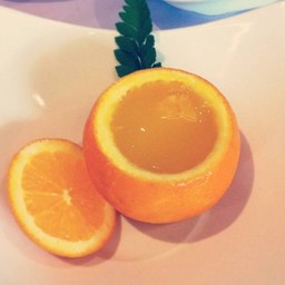 ของหวาน อร่อยดี จำไม่ได้แล้วชื่อไร ^^