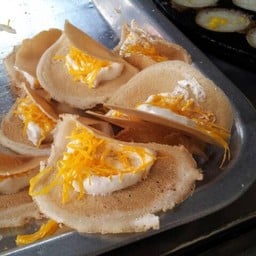 ร้านขนมครกเจ๊อัญ