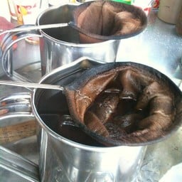 หนึ่ง กาแฟโบราณ วงเวียนท้ายบ้าน