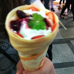 Crepe Ojisan Shinsaibashi