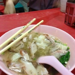 บะหมี่รถเข็น