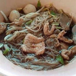 สุนันท์ ก๋วยเตี๋ยวเรือ