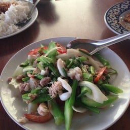 ครัวขอบชล