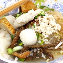 ซ้งโภชนา สุขาภิบาล 3