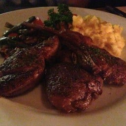 Rack of Lamb Provencal Style [880.-]