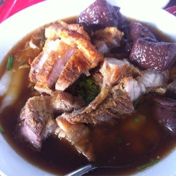 ร้านข้าวต้มและก๋วยจั๋บ (ตาเฮ้า)