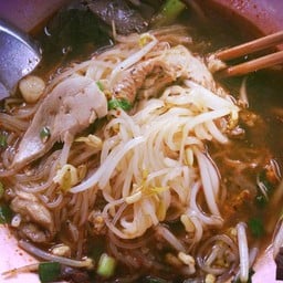 เล็กเป็ด กินไปนิดนึงละ ตอนมาใหม่ๆลืมถ่าย หิว