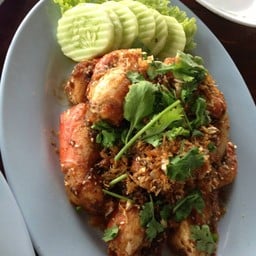 กุ้งทอดกระเทียม