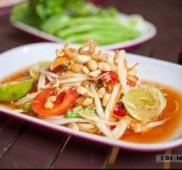ส้มตำเจริญพุง