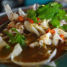 ปลาหมึกนึ่งมะนาว