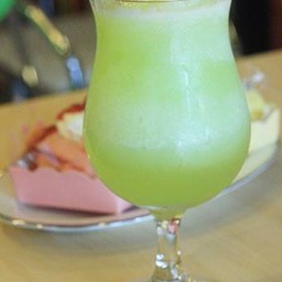 น้ำเมล่อน