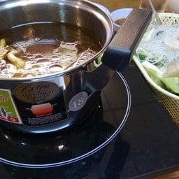 แจ่วฮ้อนเหรียญทอง