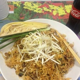 ผัดไทยพิเศษ 60 บาท