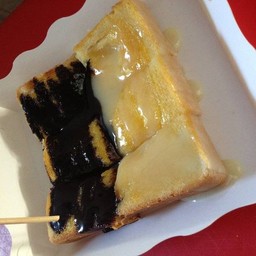 ขนมปังร้าน นมฟูปังหยา ตลาดรวมทรีพย์ อร่อยมว้าก!!!