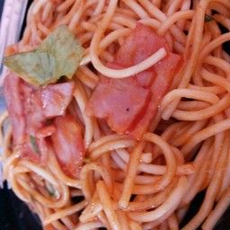 สปาเกตตี้ผัดซอส แฮม