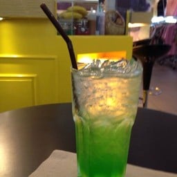 Apple Soda คะ ไม่แพงเลยอร่อยด้วย