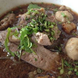 ก๋วยเตี๋ยวเรือศรีสามพราน บ้านแพ้ว บ้านแพ้ว