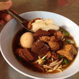 ก๋วยจั๊บพี่สุ