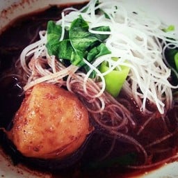ก๋วยเตี๋ยวเรือบางกร่าง วัดส้มเกลี้ยง