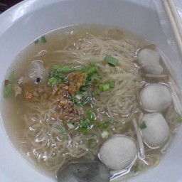 ลูกชิ้นหมูน้ำใส 100%