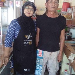 คู่สร้างคู่สมประจำร้านบังรสเด็ด