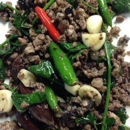 ผัดหนำเลี๊ยบหมูสับ