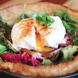 Poached Egg & Hollandaise Sauce