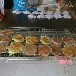 ขนมบ้าบิ่นมะพร้วอ่ นเนื้อมะพร้าวล้วนๆ หอมนุ่ม อร่อย