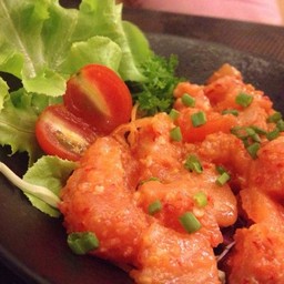 ยำแซลมอน