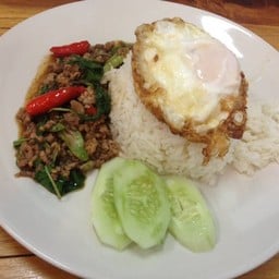 กะพราะหมูสับไข่ดาว