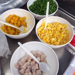 เครื่องมีให้เลือกค่ะ