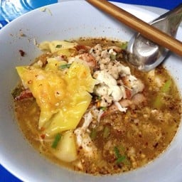 บะหมี่เกี๊ยวกุ้งปู (ต้มยำ) ค่ะ