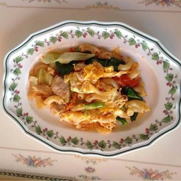 ผัดมักกะโรนี