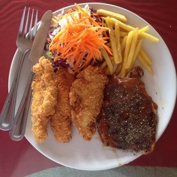 สเต็กหมู+สเต็กไก่ทอด พิเศษ