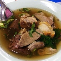 โจ๊กหมู - เกาเหลาเลือดหมู